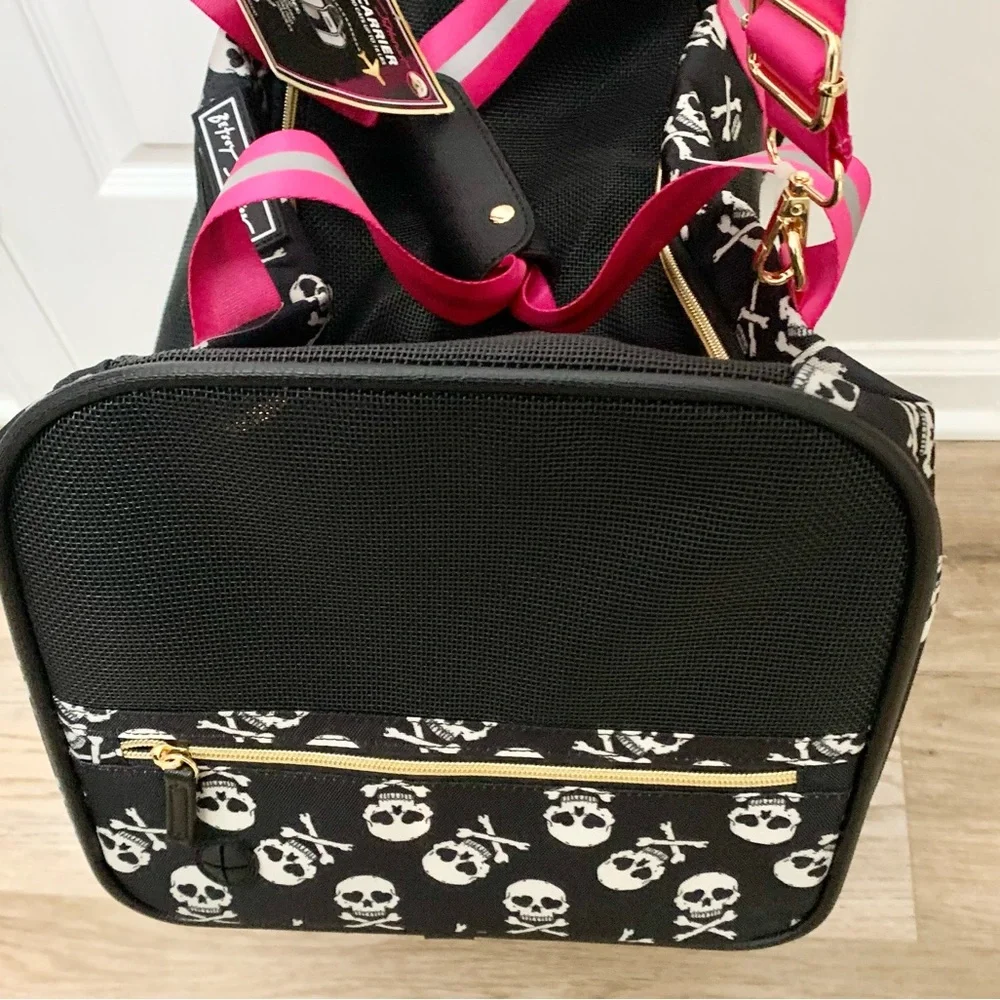 Betsey Johnson Skull Pet Carrier Black & Pink Small Dogs & Cats to 16 lbs NEW